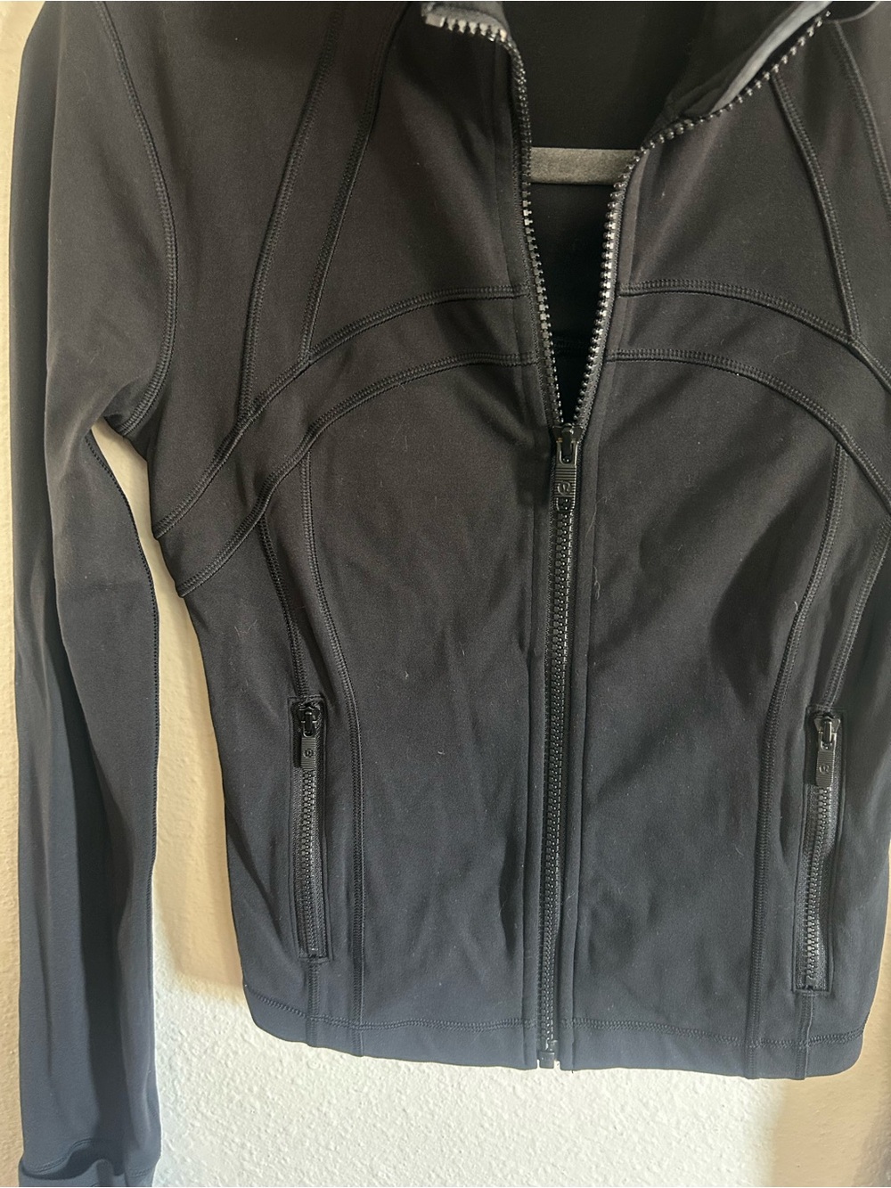 Lululemon Define Cropped Black Fitted Jacket Womens Size 4 - Picture 5 of 10